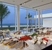 Emiraty - The Oberoi Beach Al Zorah - Aquario_Seafood_Restaurant_Fish_Market